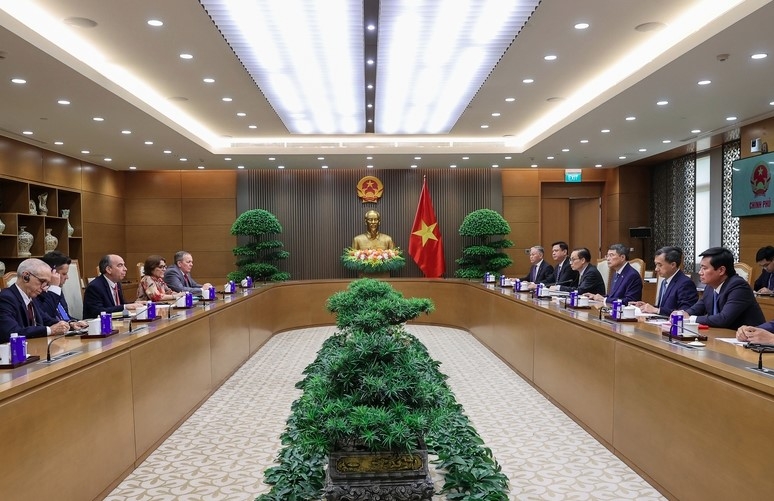 At the meeting (Photo: VGP)