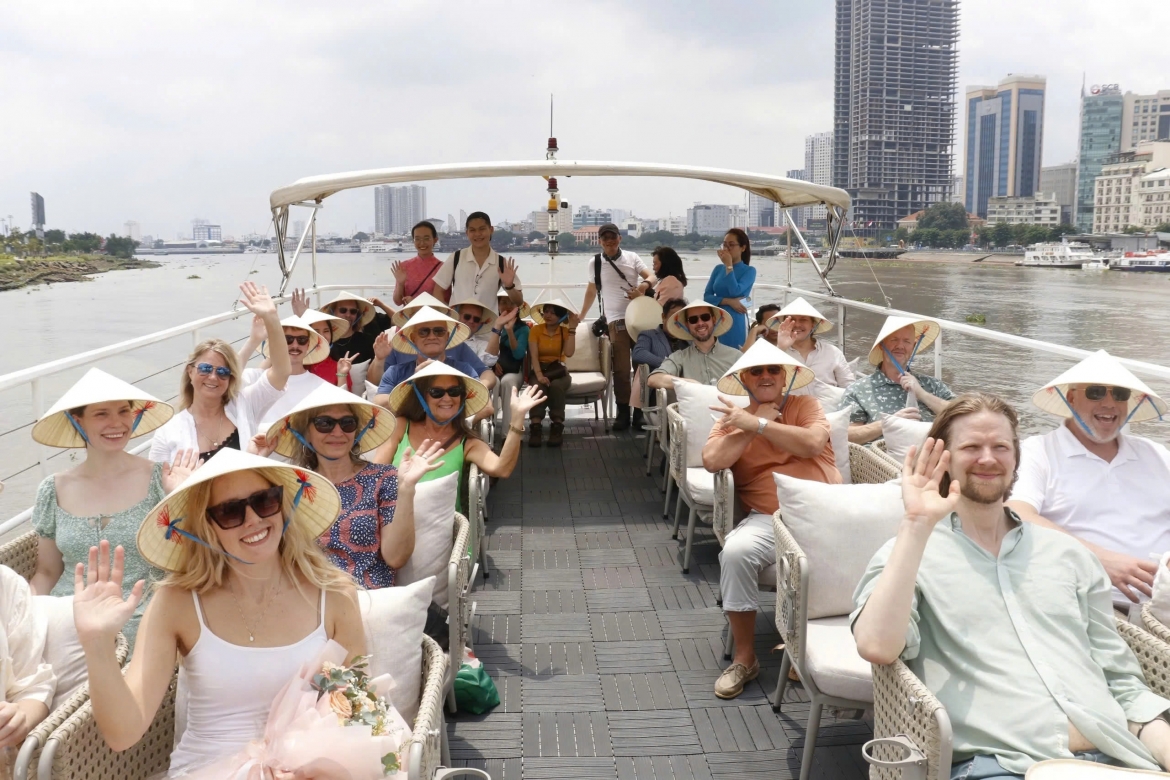 International tourists choose Ho Chi Minh City as the favourite destination in their journey to explore Vietnam. (Photo: doanhnghiepvn.vn)