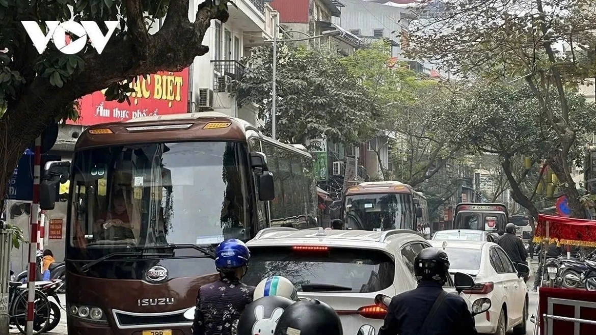 Hanoi has delayed approval of a proposed low-emission zone in Hoan Kiem ward, including possible restrictions on petrol-powered motorbikes in central areas of the capital