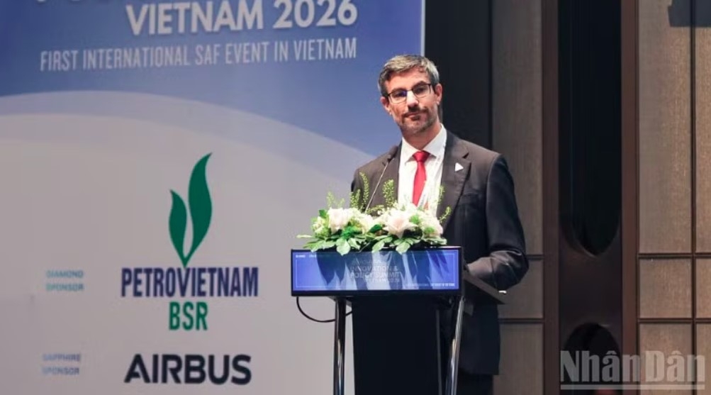 ASAFA CEO Fabrice Espinosa says Vietnam has strong foundations and key prerequisites to build a highly competitive sustainable aviation fuel ecosystem. (Photo: nhandan.vn)