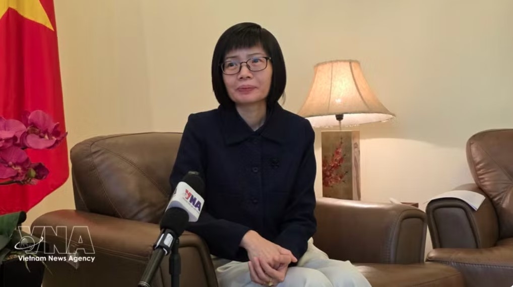 Ambassador Ton Thi Ngoc Huong, Permanent Representative of Vietnam to ASEAN grants an interview to the Vietnam News Agency. (Photo: VNA)