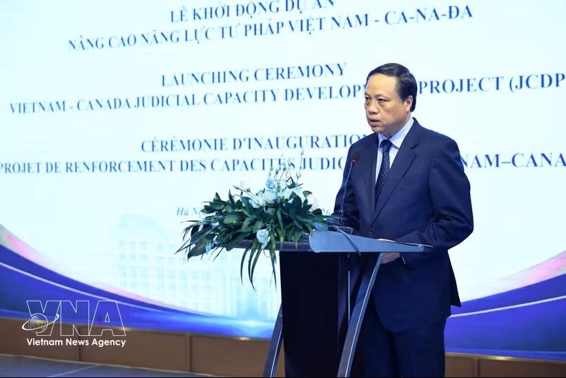 Deputy Chief Justice of the Supreme People's Court Le Tien speaks at the launching ceremony of the Vietnam–Canada judicial capacity development project in Hanoi on May 26, 2026
