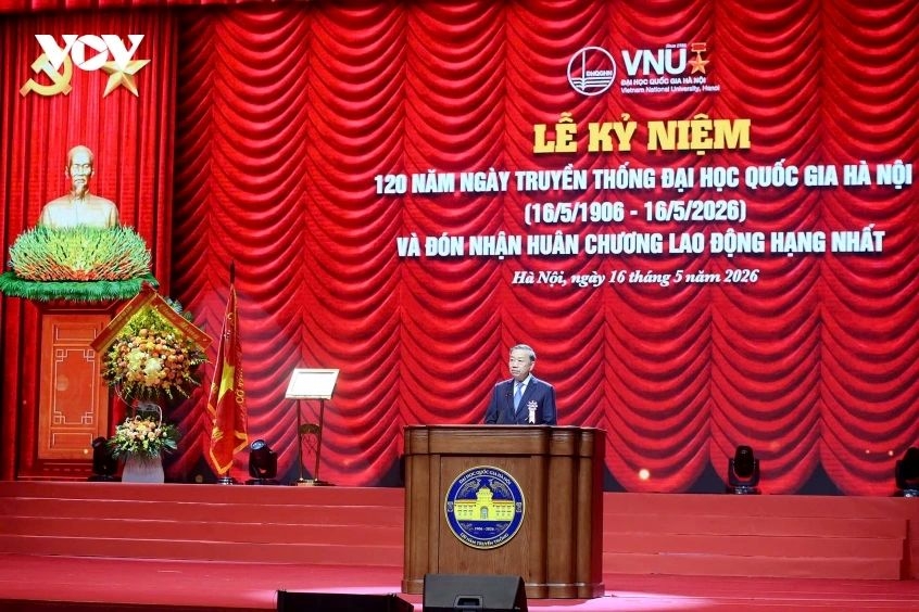 Party General Secretary and President To Lam speaks at the commemorative ceremony for Vietnam National University Hanoi, in Hanoi on May 16