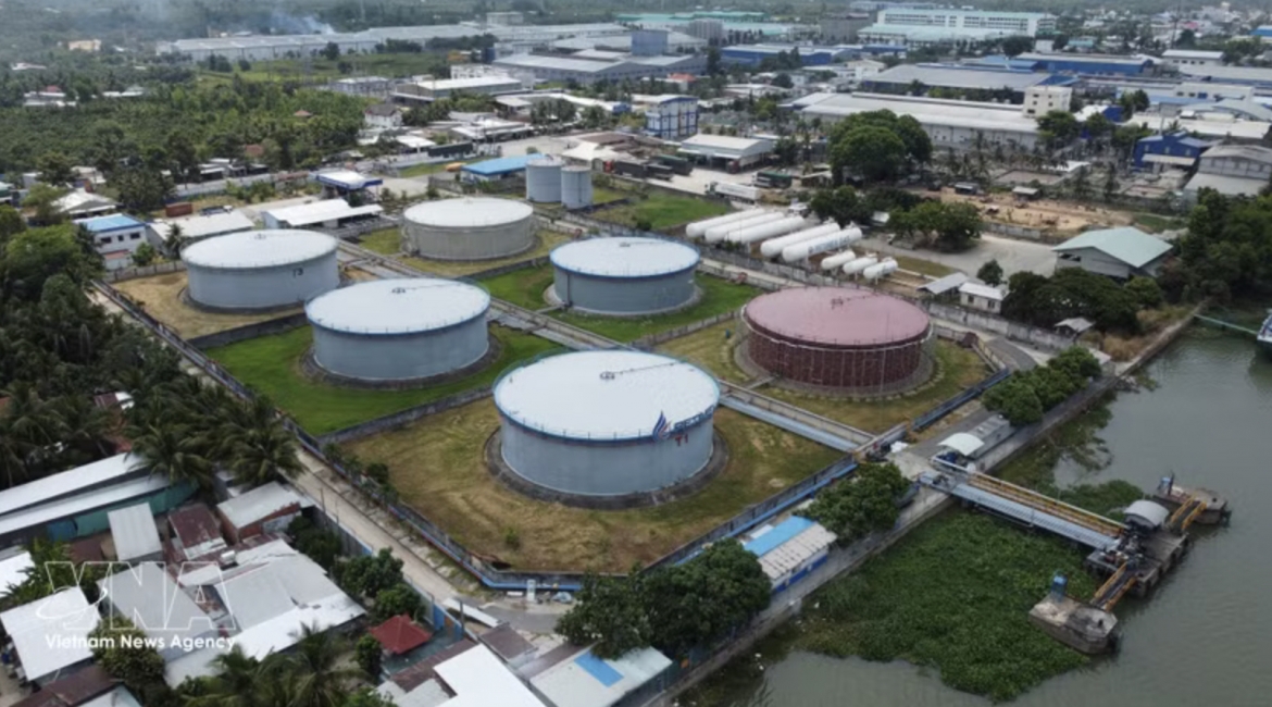 The Tran Quoc Toan petroleum depot (located in My Ngai ward, Dong Thap province) of the Dong Thap Petroleum Trading Joint Stock Company (Petimex)