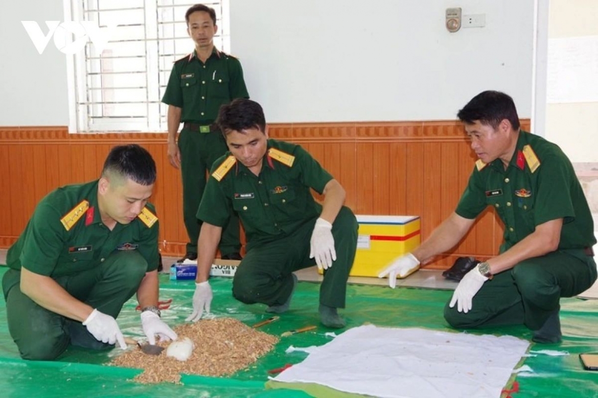 Members of the martyrs’ remains recovery team rehearse basic procedures for exhuming and collecting martyrs’ remains