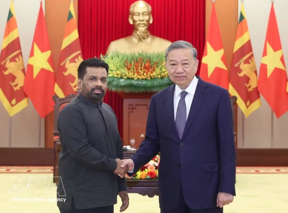Party General Secretary To Lam receives Sri Lankan President Anura Kumara Dissanayaka during his state visit to Vietnam and attendance at the United Nations Day of Vesak, on May 4, 2025. (Photo: VNA)