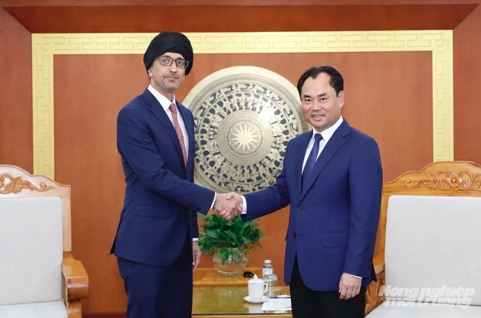 Minister of Agriculture and Environment Trinh Viet Hung also expresses appreciation for Singapore’s cooperation commitments and reaffirms that Vietnam attaches great importance to its relations with Singapore, based on peace, mutual benefit, and sustainable regional development. (Photo: mae.gov.vn)