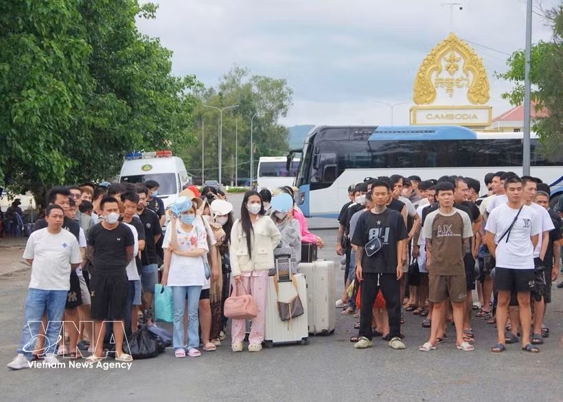 A total of 109 Vietnamese citizens working in Cambodia are deported by the General Department of Immigration under Cambodia’s Ministry of Interior for violating the country’s regulations on immigration, labour and residency.