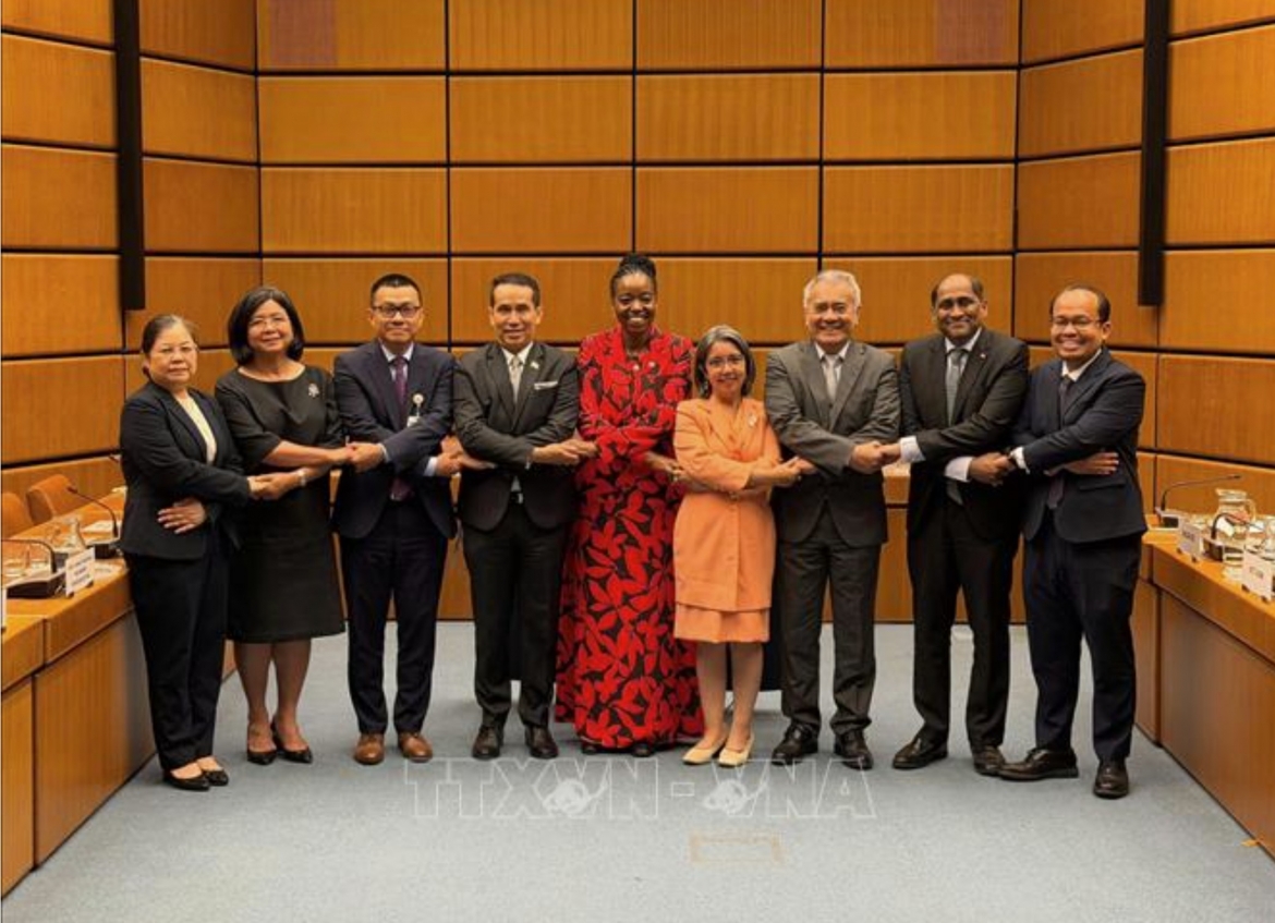 Representatives of ASEAN member states at the meeting (Photo: VNA)