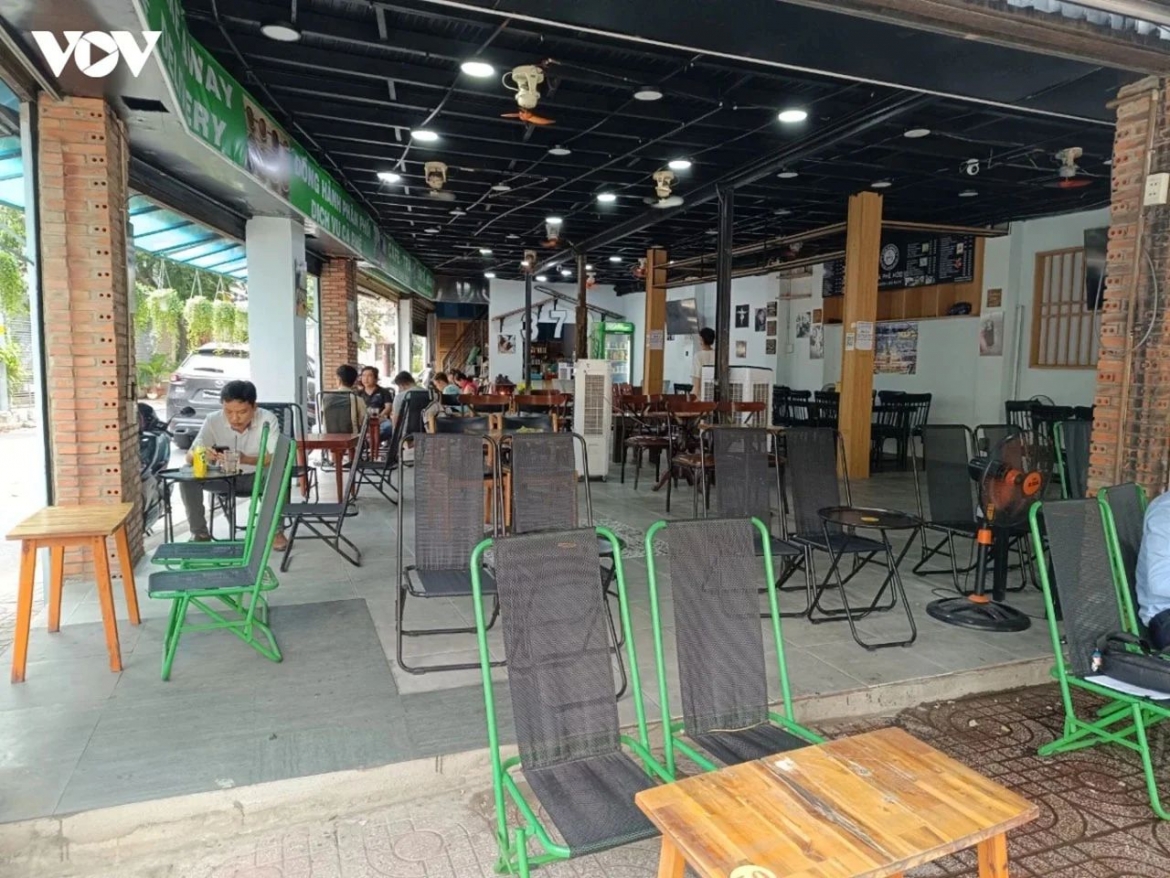 Vietnam's new decree standardises copyright royalty payments for music used in cafés, restaurants and other commercial venues, improving transparency in licensing and enforcement. (Illustrative image)