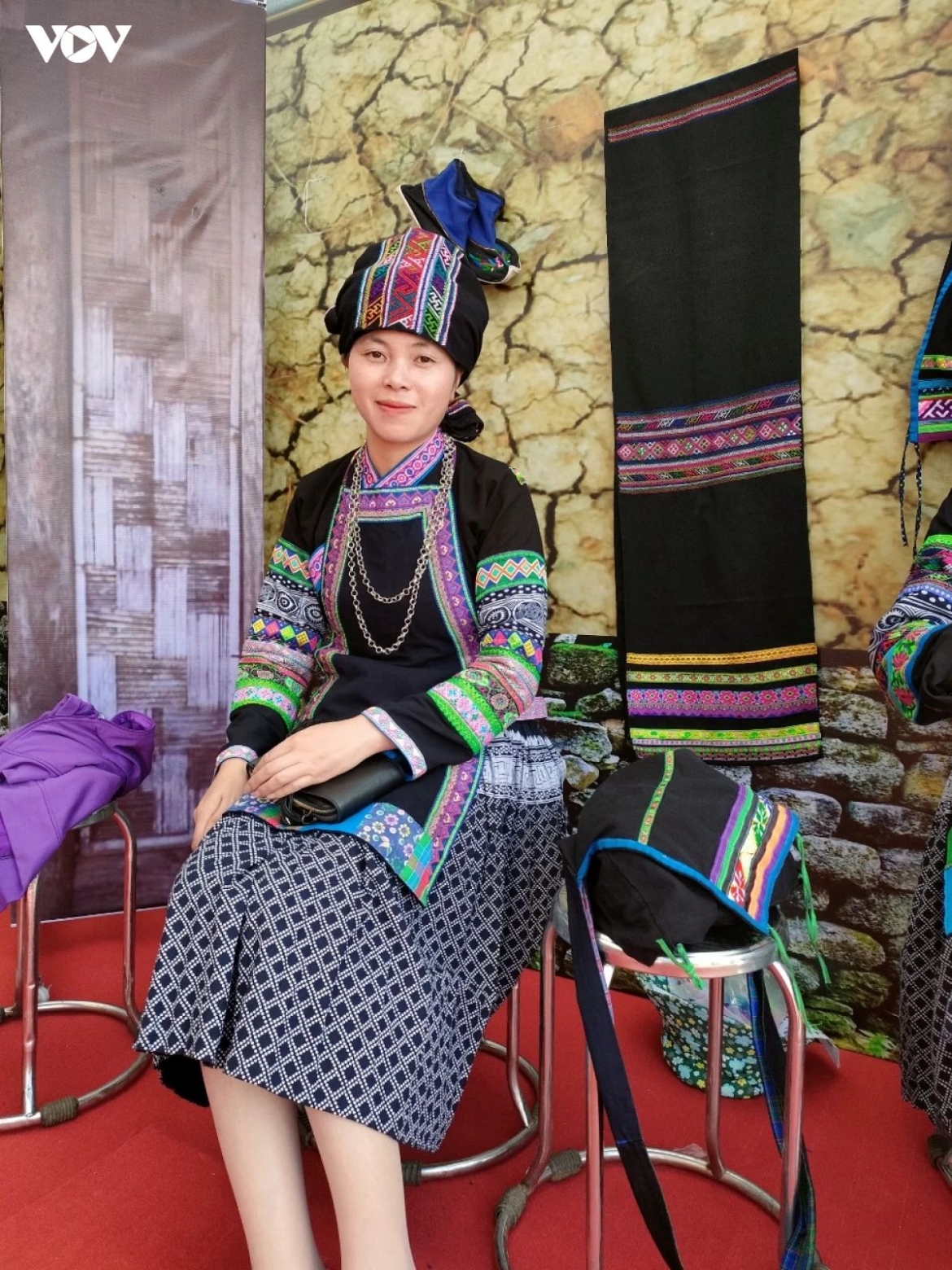 Traditional attire is a living symbol of cultural identity among the Bo Y ethnic community in Tuyen Quang, where women continue to preserve generations-old textile crafts.