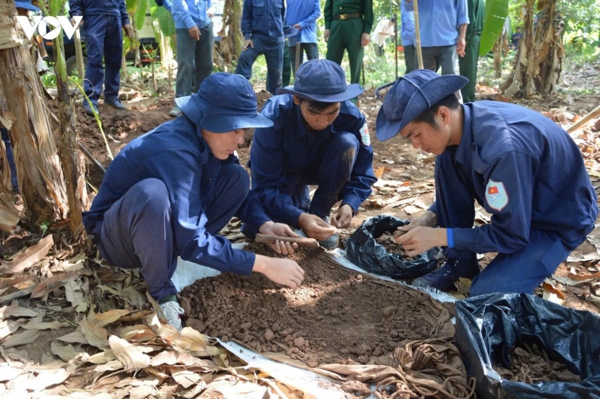 More Vietnamese volunteer soldiers’ remains are repatriated from Cambodia