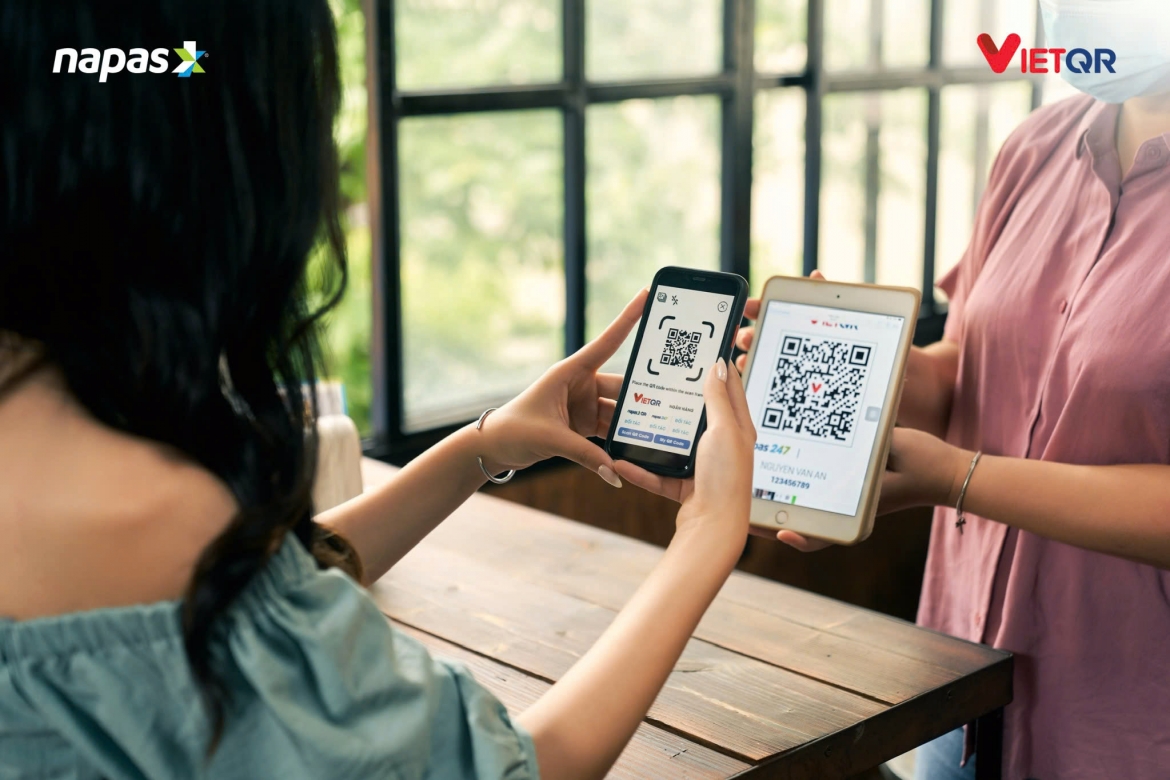 Singaporean visitors can pay at millions of VietQR acceptance points across Vietnam using their existing banking or e-wallet apps. (Illustraitive image by NAPAS)