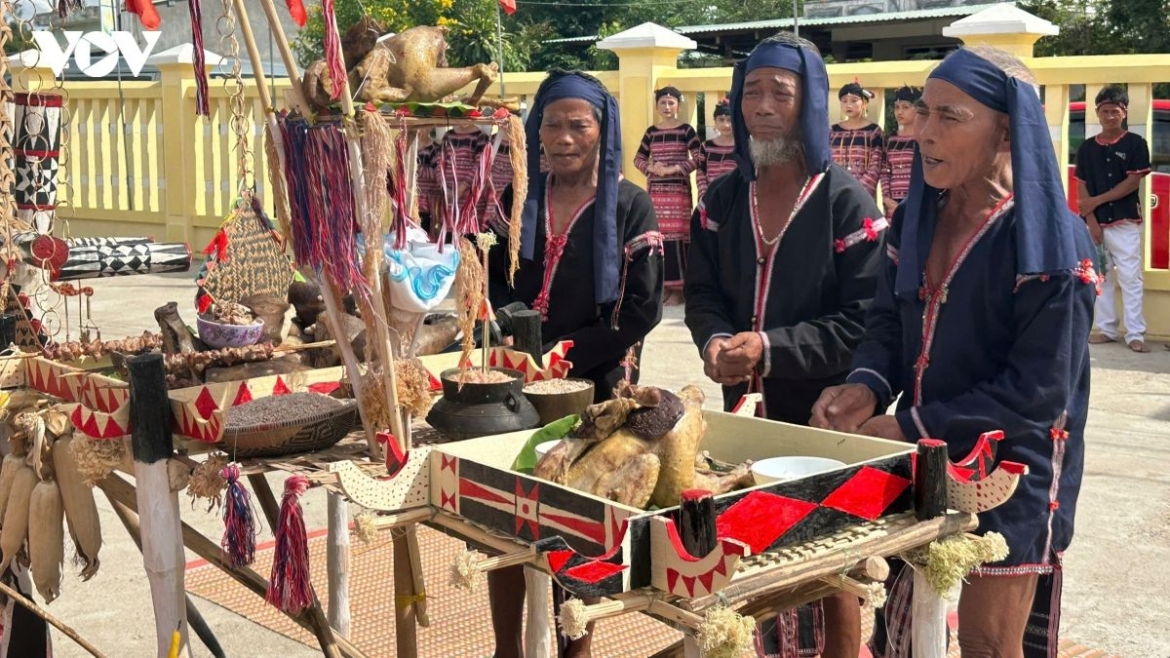 Ba Na ritual leaders offer prayers for favourable weather, abundant harvests and community well-being during the ritual