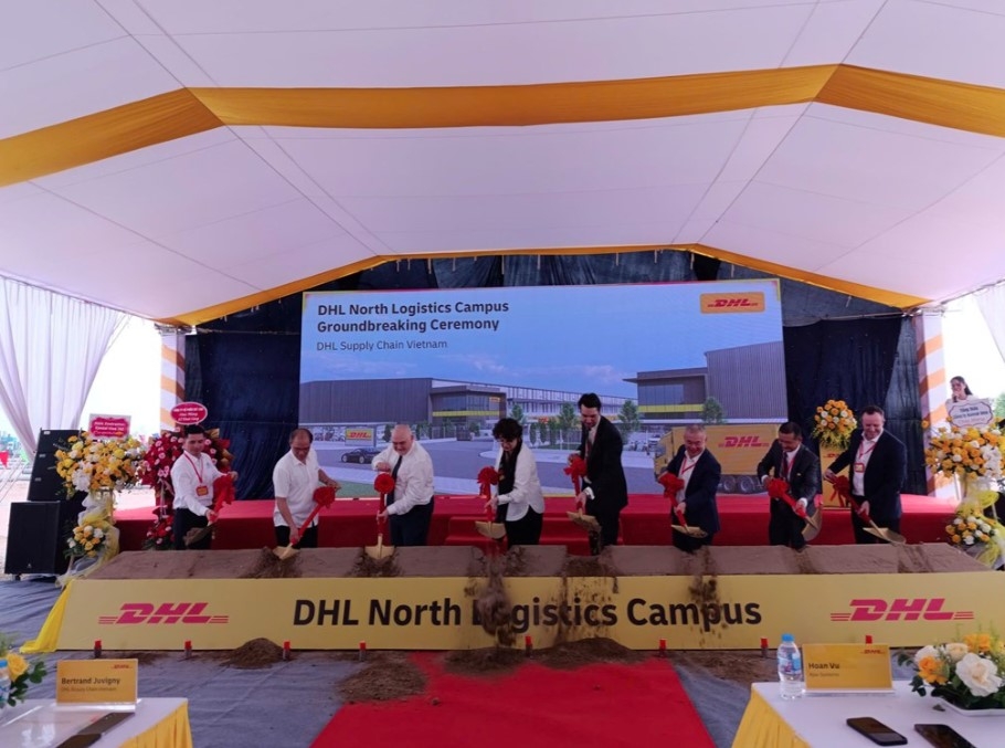 Groundbreaking ceremony for the DHL North Logistics Campus at Yen My II Industrial Park in Hung Yen Province. (Photo: VNA)