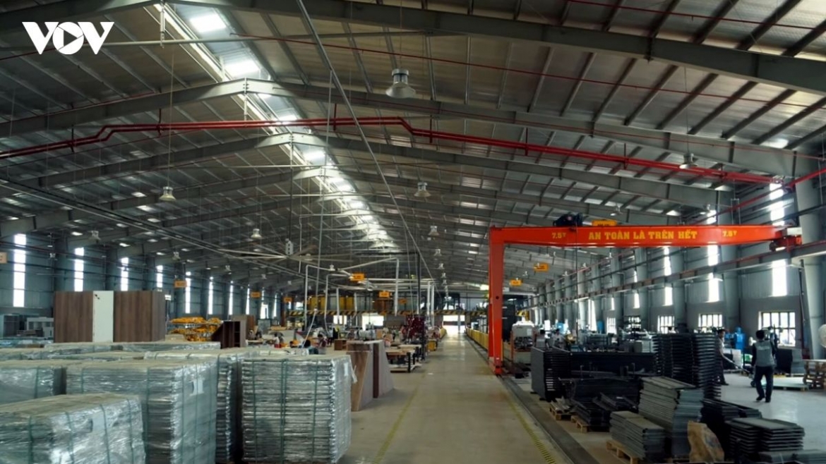 Most Vietnamese supporting industry firms are still engaged in low value-added production stages or provide basic products and services to FDI enterprises.