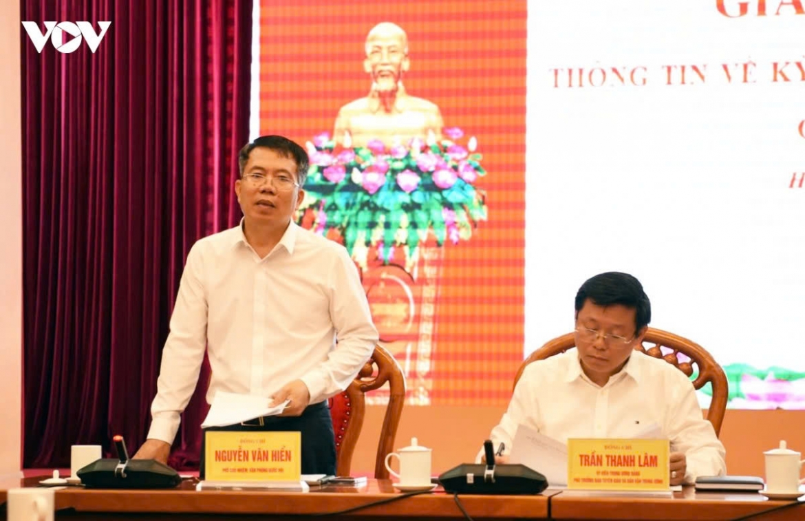 Nguyen Van Hien, vice chairman of the National Assembly Office, provides information about the first extraordinary session of the 16th National Assembly at the press briefing on July 28