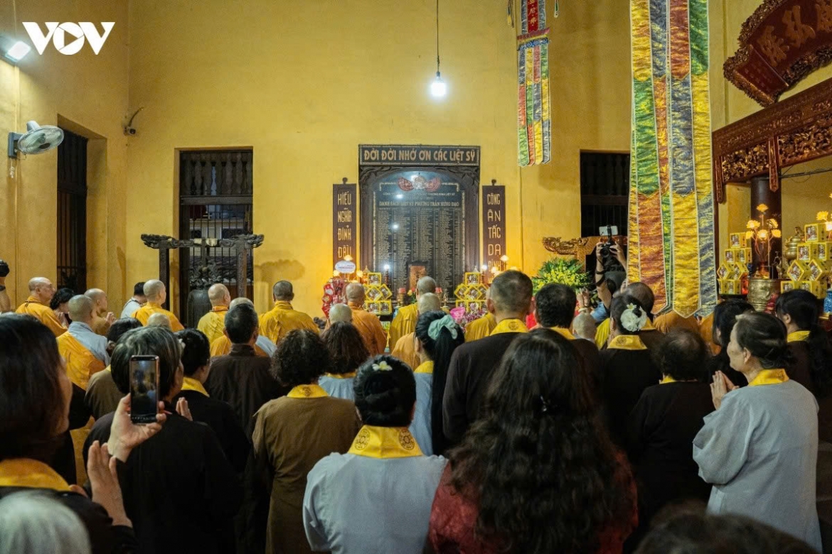Most Venerable Thich Duc Thien, vice president of the Vietnam Buddhist Sangha (VBS)’s Executive Council, says that every July, the entire nation turns its thoughts toward the heroic martyrs, upholding the national traditions of "When drinking water, remember its source" and "Repaying gratitude."