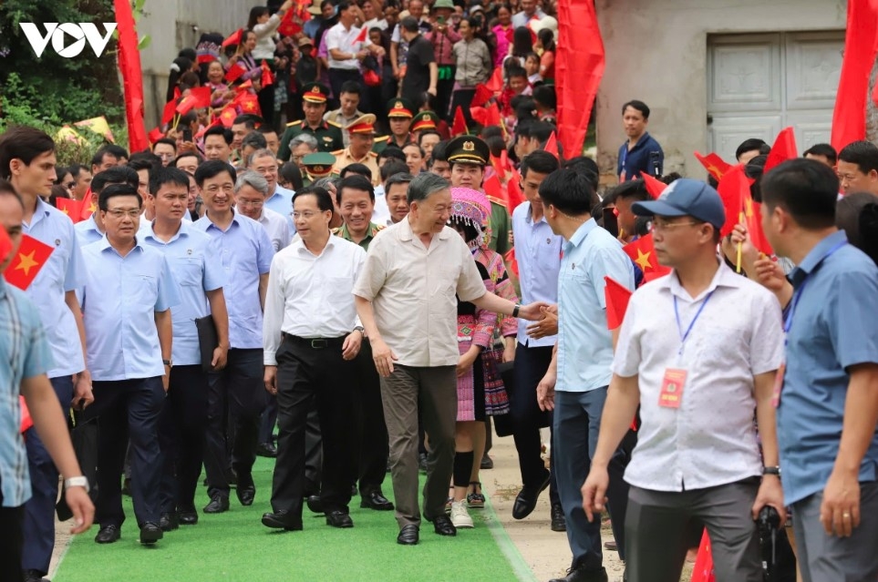 Long Luong village in Van Ho commune, once regarded as a drug crime hotspot in Vietnam's northwestern region before 2018, has transformed into a peaceful community with a growing economy, improving living standards and a rising tourism appeal.