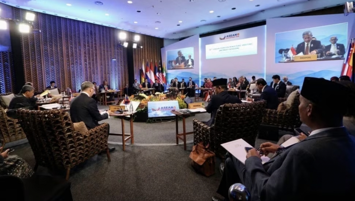 An overview of the retreat session (Photo published by VNA)