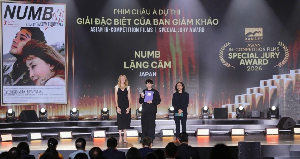 Japanese film Numb wins the Special Jury Award in the Asian Film Competition at DANAFF IV.