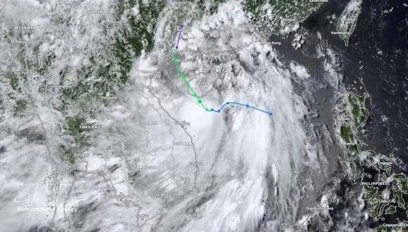 The storm's path as of 13:00 on July 3 (Photo: VNA)