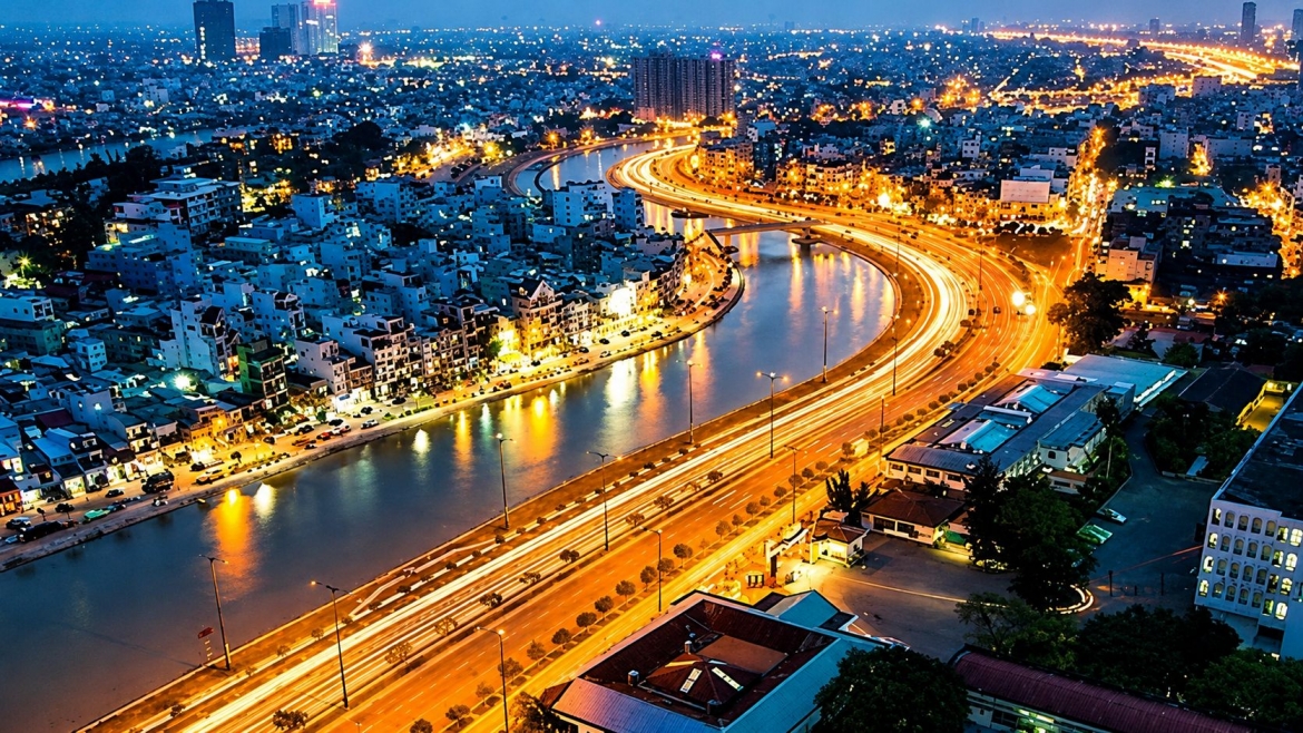 Vietnam's decades of economic transformation, institutional reform and emerging growth drivers provide a solid scientific and practical foundation for making the double-digit growth goal achievable. (Illustrative image)