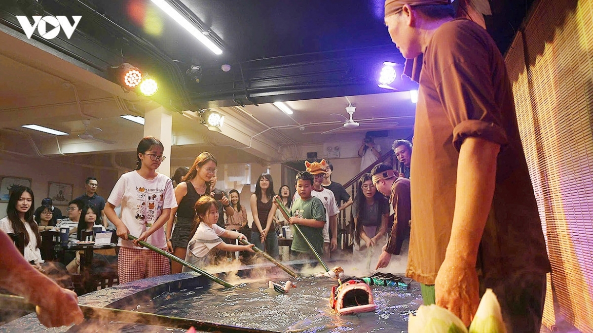 The space, combining performing arts, cultural experiences, and contemporary creativity, is expected to become a new cultural tourism destination near West Lake.