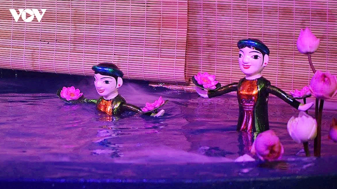 The programme combines art performances and culinary experiences, offering visitors a deeper insight into Vietnamese culture and identity at a new creative space near West Lake.