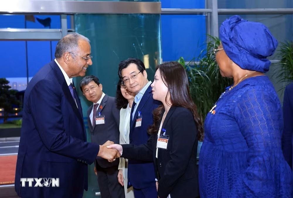 President of the National Assembly of Côte d’Ivoire Patrick Achi arrives in Hanoi on August 22 for an official visit to Vietnam. (Photo: VNA)