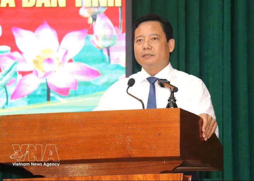 Pham Tan Hoa, Vice Chairman of the Tay Ninh People's Committee and head of the provincial Steering Committee 515, speaks at the conference.