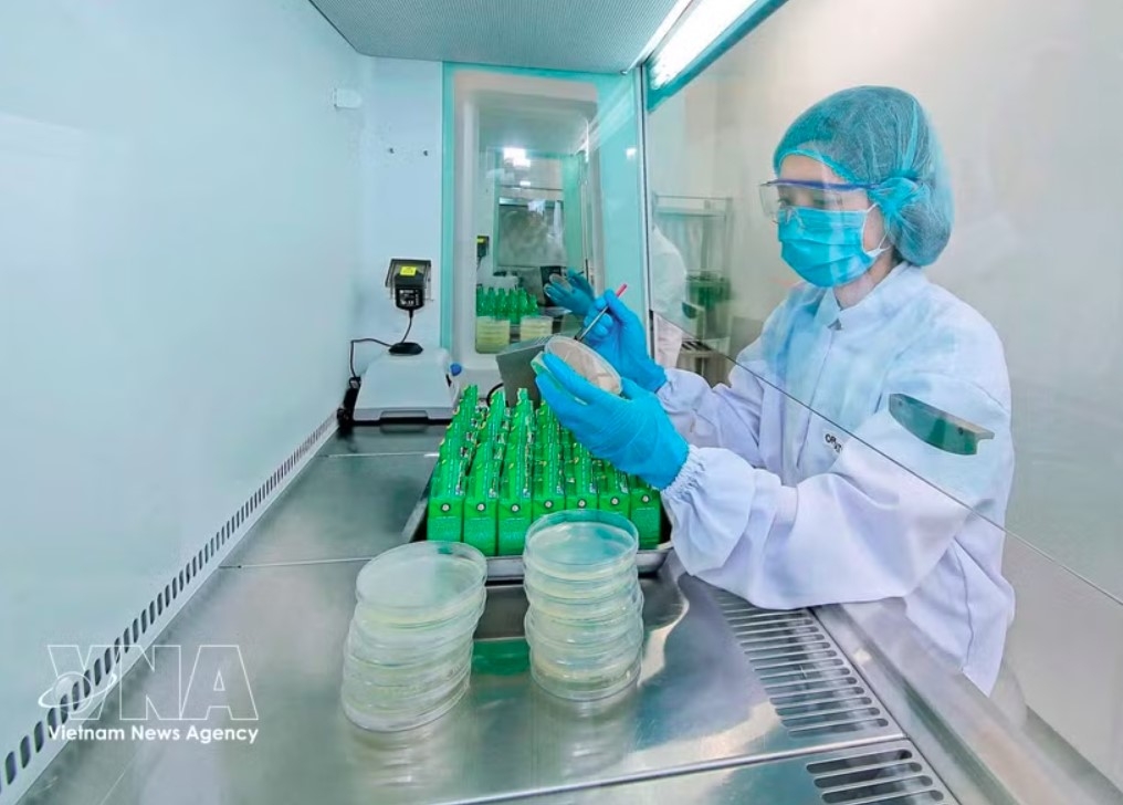 Nestlé Bong Sen Factory in Hung Yen applies digital technology to green production. (Photo: VNA)
