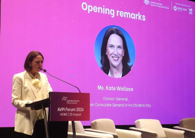 Kate Wallance, Australian Consul-General in HCM City, speaks at APVI Forum 2026 on August 25 in HCM City. — VNS Photo Hong Linh