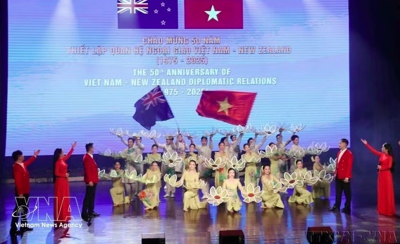 At a ceremony marking the 50th anniversary of Vietnam - New Zealand diplomatic ties in Ho Chi Minh City in 2025 (Photo: VNA)