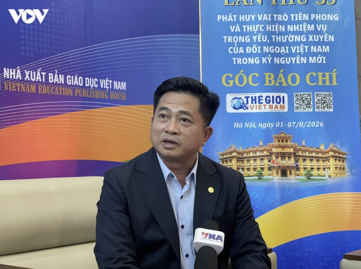 Consul General of Vietnam in Khon Kaen (Thailand) Dinh Hoang Linh