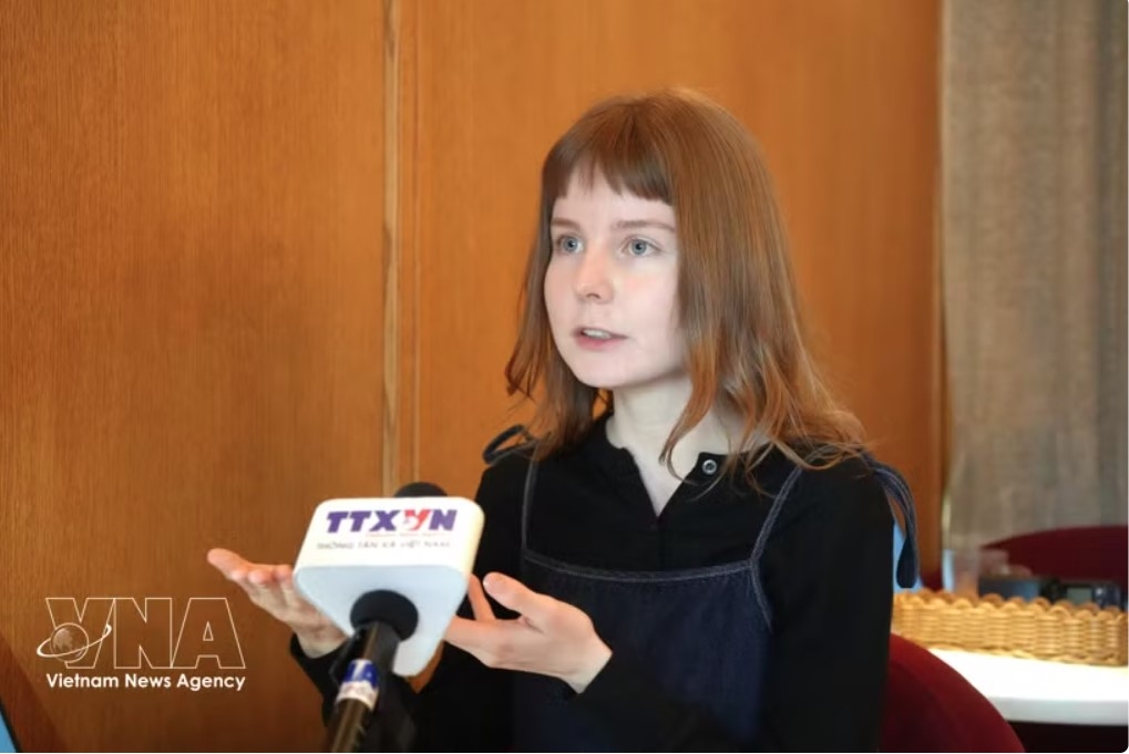 Ekaterina Makarova, a young journalist from Russia’s Sputnik news agency (Photo: VNA)
