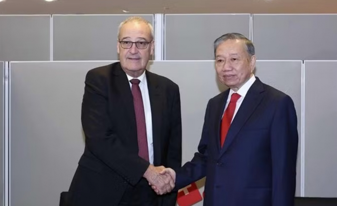 Party General Secretary and State President To Lam meets with Swiss President Guy Parmelin. (Photo: VNA)