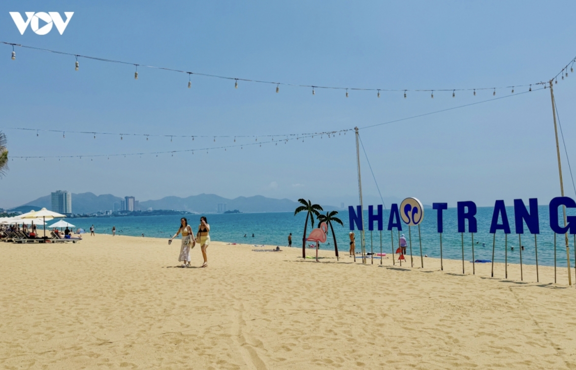 Coastal destinations are attracting strong interest from travellers during the holiday.
