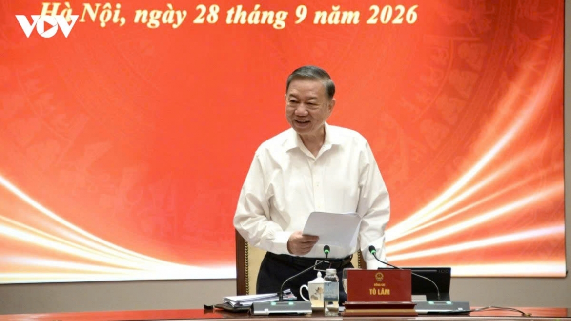 Party General Secretary and State President To Lam stresses the importance of legal stability in strengthening investment confidence, at the September meeting of the Central Steering Committee on Institutional Reform and Law Enforcement in Hanoi on September 28