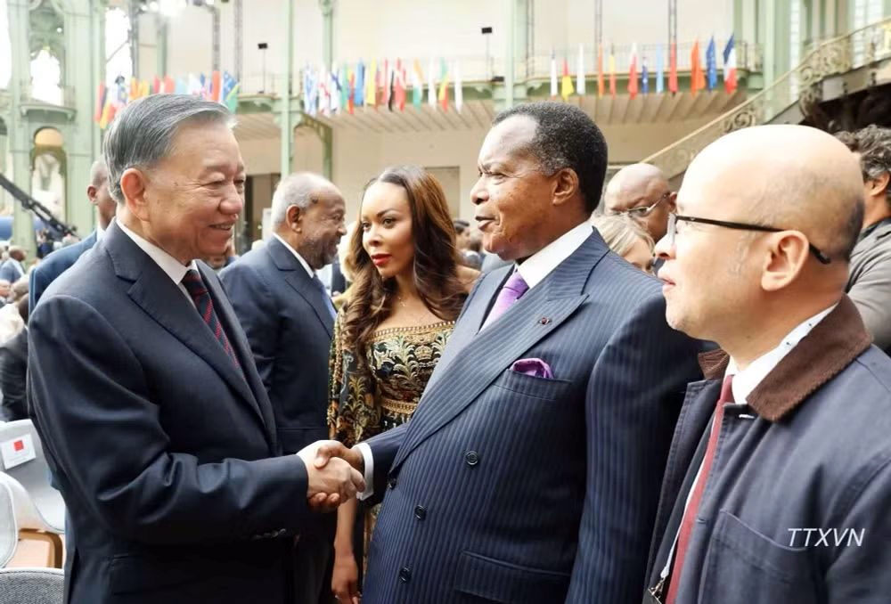 Vietnamese General Secretary and President To Lam meets with President of the Republic of the Congo Denis Sassou N’Guesso on the sidelines of the 2026 International Space Summit in Paris on September 10, 2026. (Photo: VNA)