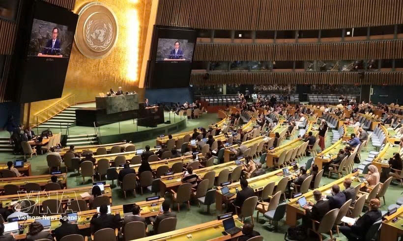 An overview of the UN General Assembly session during which a resolution on the “International Decade of Culture for Sustainable Development (2027–2036)” is adopted (Photo: VNA)