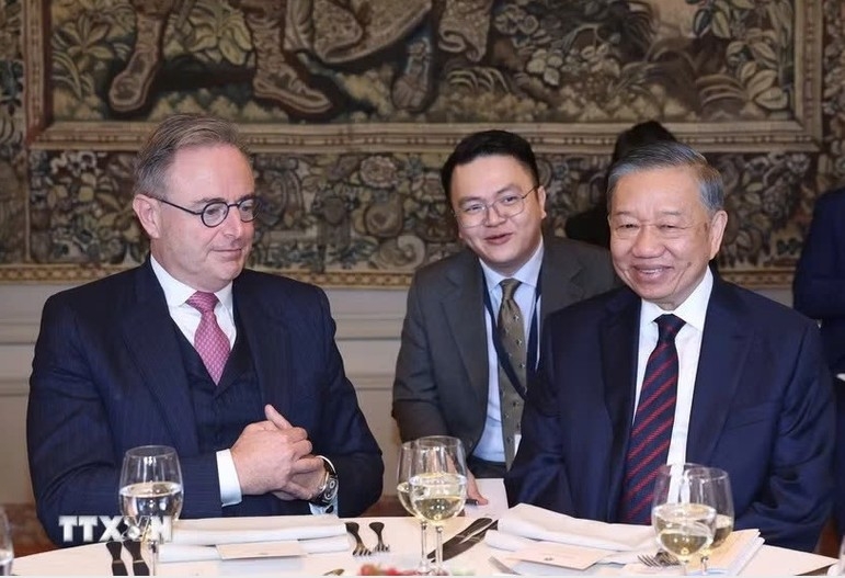 Party General Secretary and President To Lam hold talks with Belgian Prime Minister Bart De Wever.
(Photo: VNA)