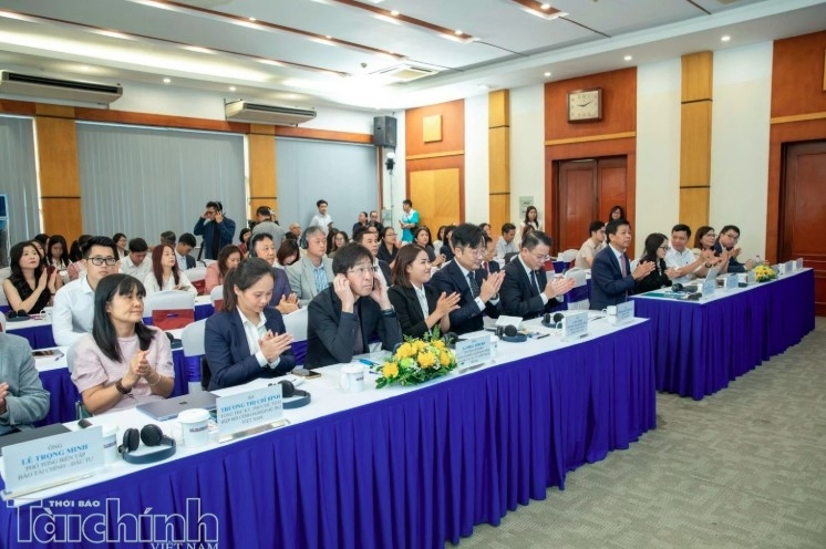 Overview of the event (Photo: thoibaotaichinhvietnam.vn)