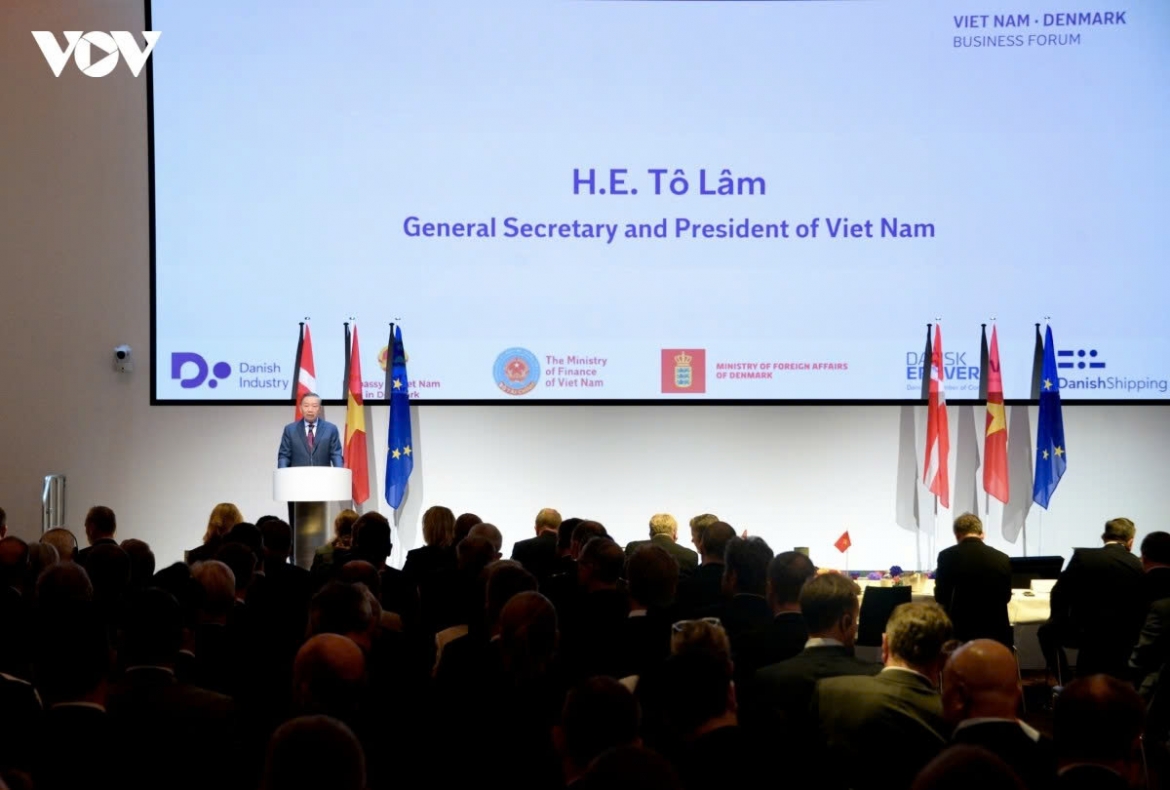 Foreign investors' success is also Vietnam's success, Party General Secretary and State President To Lam tells Danish businesses at the Vietnam - Denmark Business Forum in Copenhagen on October 20, 2026